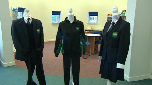 121764728 Uniform